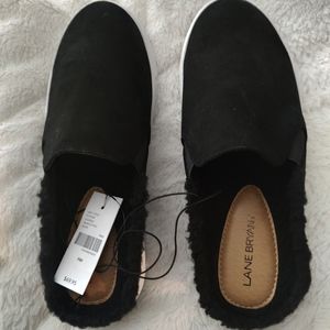 Slip on wide width shoe